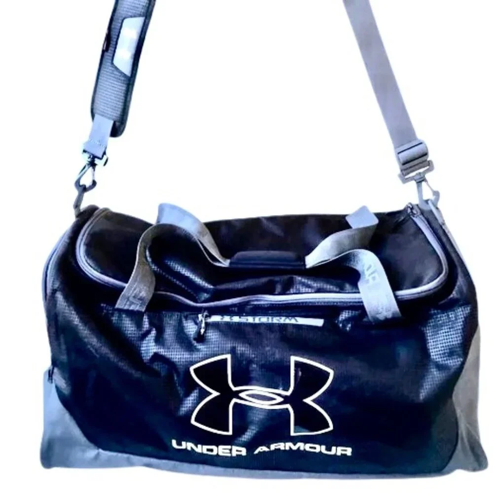 Under Armour Duffel Bag STORM HEAT GEAR Gray & Black with Handles + Strap logos